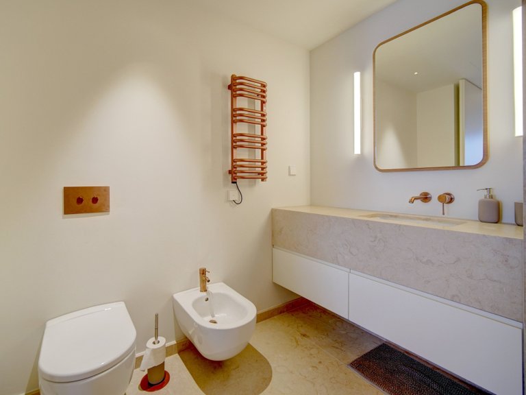 Apartment for Sale in Avenidas Novas, Lisboa, Lisbon, Portugal 15