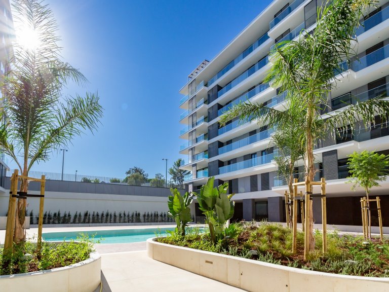Apartment for Sale in Avenidas Novas, Lisboa, Lisbon, Portugal 27