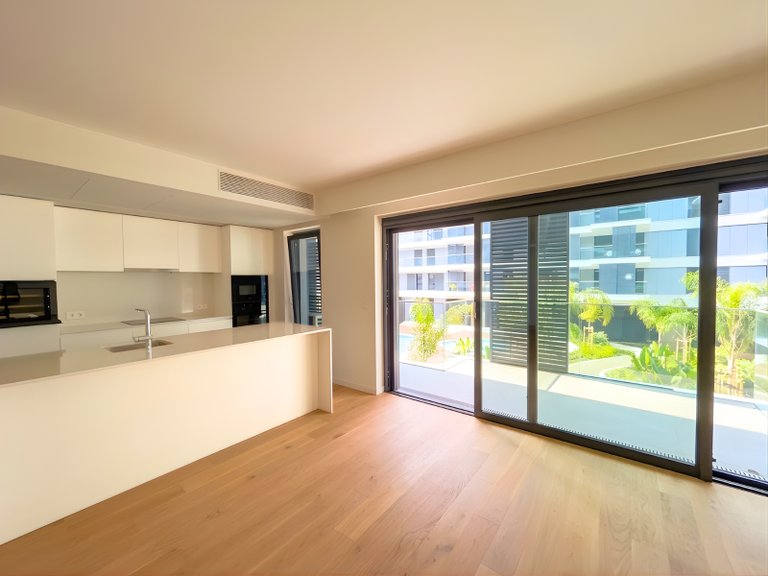 Apartment for Sale in Avenidas Novas, Lisboa, Lisbon, Portugal 5