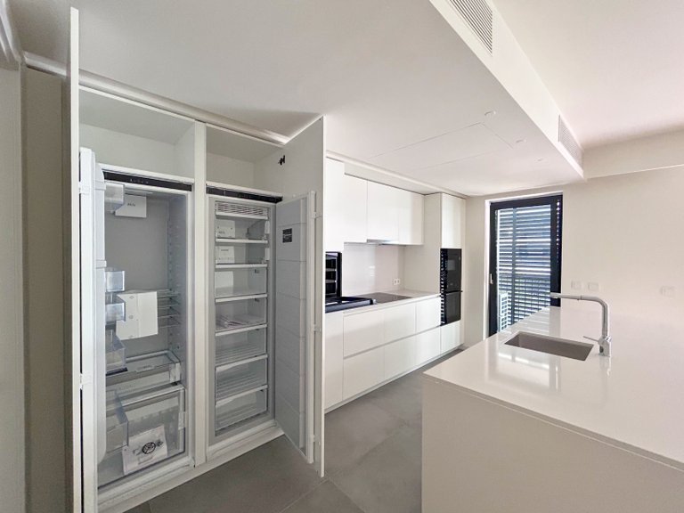 Apartment for Sale in Avenidas Novas, Lisboa, Lisbon, Portugal 6