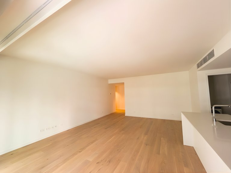 Apartment for Sale in Avenidas Novas, Lisboa, Lisbon, Portugal 8