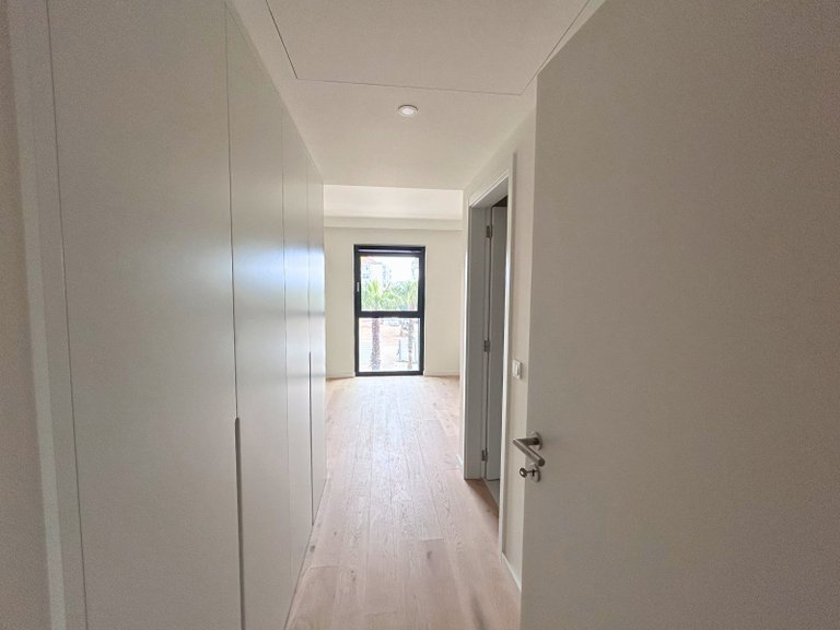 Apartment for Sale in Avenidas Novas, Lisboa, Lisbon, Portugal 13