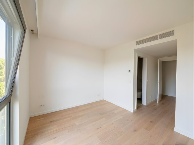 Apartment for Sale in Avenidas Novas, Lisboa, Lisbon, Portugal 15