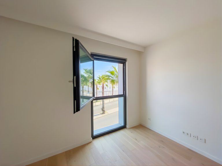 Apartment for Sale in Avenidas Novas, Lisboa, Lisbon, Portugal 19