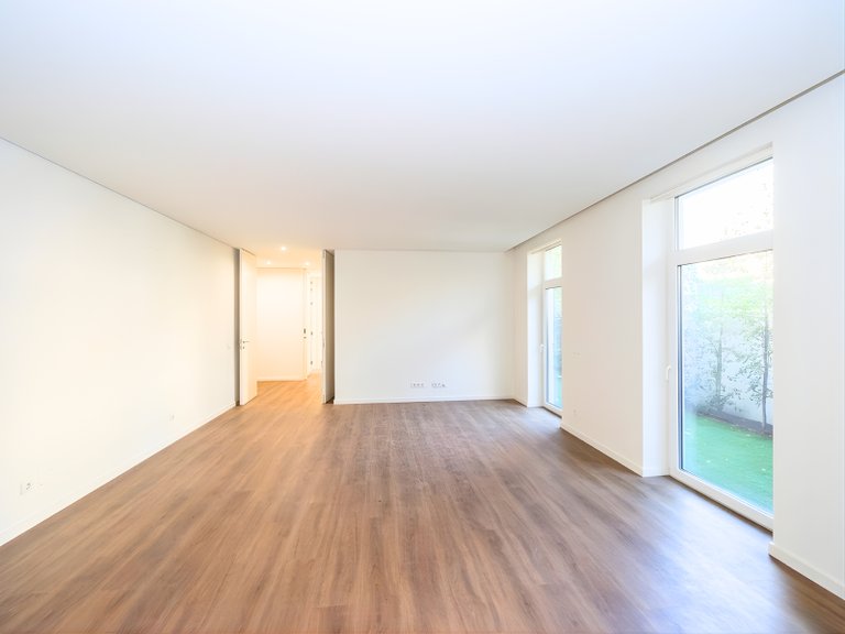 Apartment for Sale in Arroios, Lisboa, Lisbon, Portugal 4