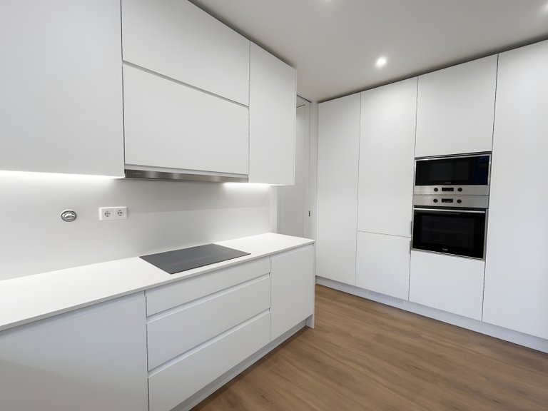 Apartment for Sale in Arroios, Lisboa, Lisbon, Portugal 6