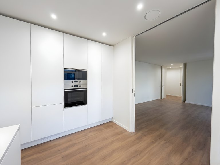 Apartment for Sale in Arroios, Lisboa, Lisbon, Portugal 9