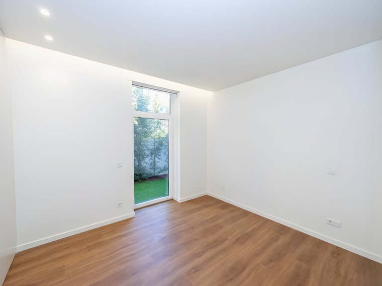Apartment for Sale in Arroios, Lisboa, Lisbon, Portugal 14