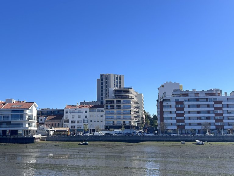 Apartment for Sale in Barreiro e Lavradio, Barreiro, Setúbal, Portugal 30