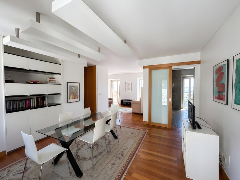 Apartment for Sale in Misericórdia, Lisboa, Lisbon, Portugal 9