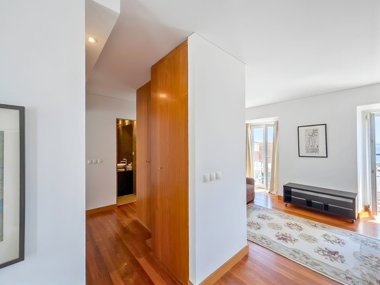 Apartment for Sale in Misericórdia, Lisboa, Lisbon, Portugal 12