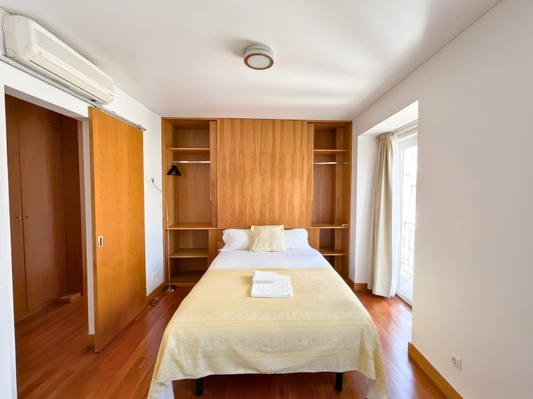 Apartment for Sale in Misericórdia, Lisboa, Lisbon, Portugal 13