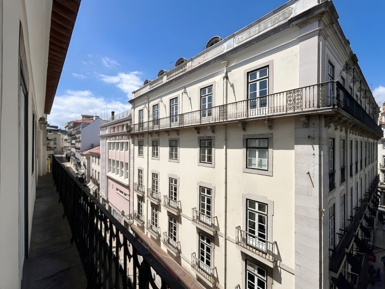 Apartment for Sale in Misericórdia, Lisboa, Lisbon, Portugal 20
