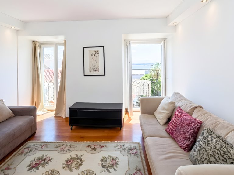Apartment for Sale in Misericórdia, Lisboa, Lisbon, Portugal 2