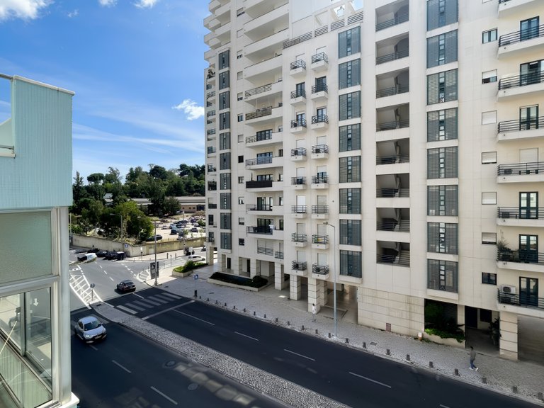 Apartment for Sale in São Domingos de Benfica, Lisboa, Lisbon, Portugal 22