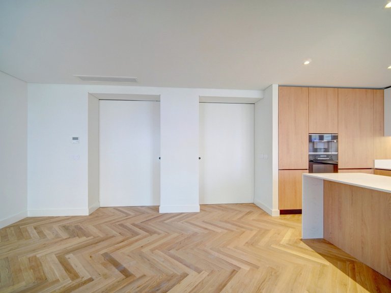 Apartment for Sale in Avenidas Novas, Lisboa, Lisbon, Portugal 5