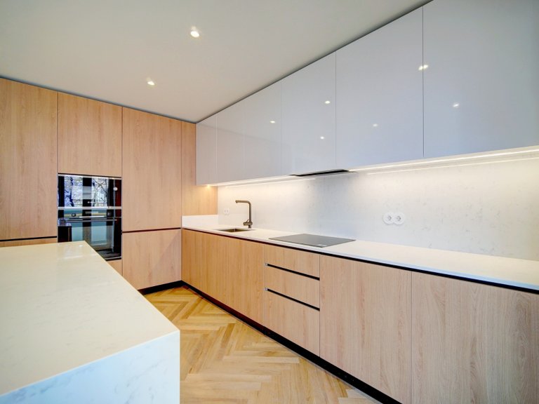 Apartment for Sale in Avenidas Novas, Lisboa, Lisbon, Portugal 6