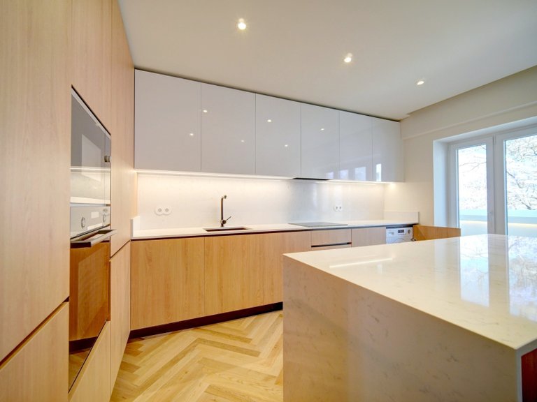 Apartment for Sale in Avenidas Novas, Lisboa, Lisbon, Portugal 8