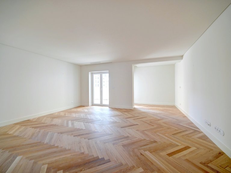 Apartment for Sale in Avenidas Novas, Lisboa, Lisbon, Portugal 16