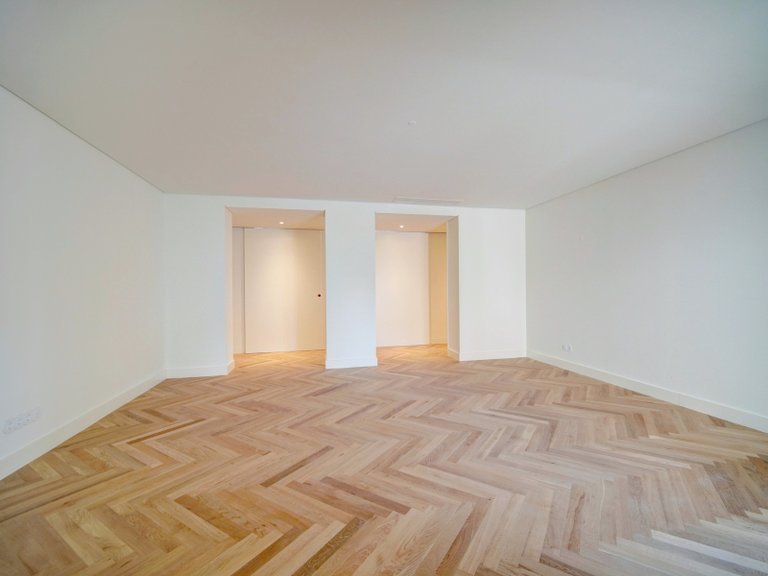 Apartment for Sale in Avenidas Novas, Lisboa, Lisbon, Portugal 15