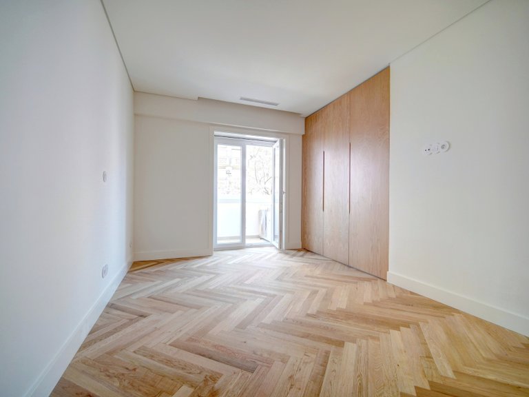 Apartment for Sale in Avenidas Novas, Lisboa, Lisbon, Portugal 25
