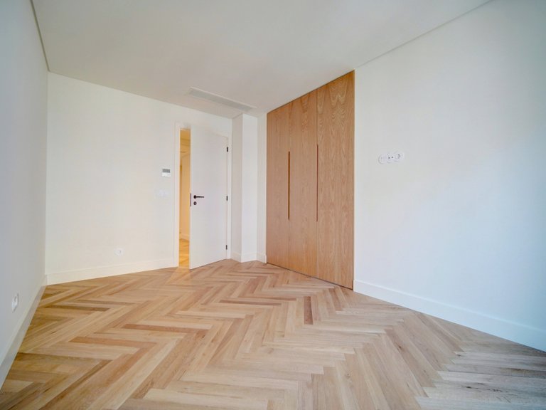 Apartment for Sale in Avenidas Novas, Lisboa, Lisbon, Portugal 28