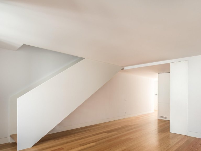 Apartment for Sale in Santa Maria Maior, Lisboa, Lisbon, Portugal 7