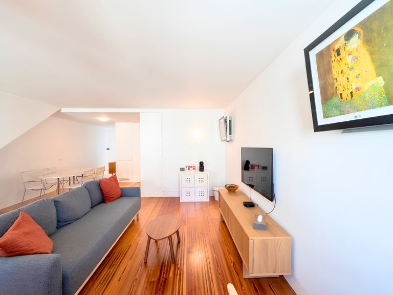 Apartment for Sale in Santa Maria Maior, Lisboa, Lisbon, Portugal 3
