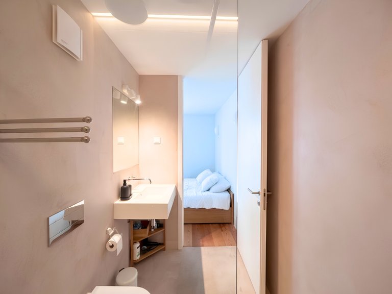 Apartment for Sale in Santa Maria Maior, Lisboa, Lisbon, Portugal 15