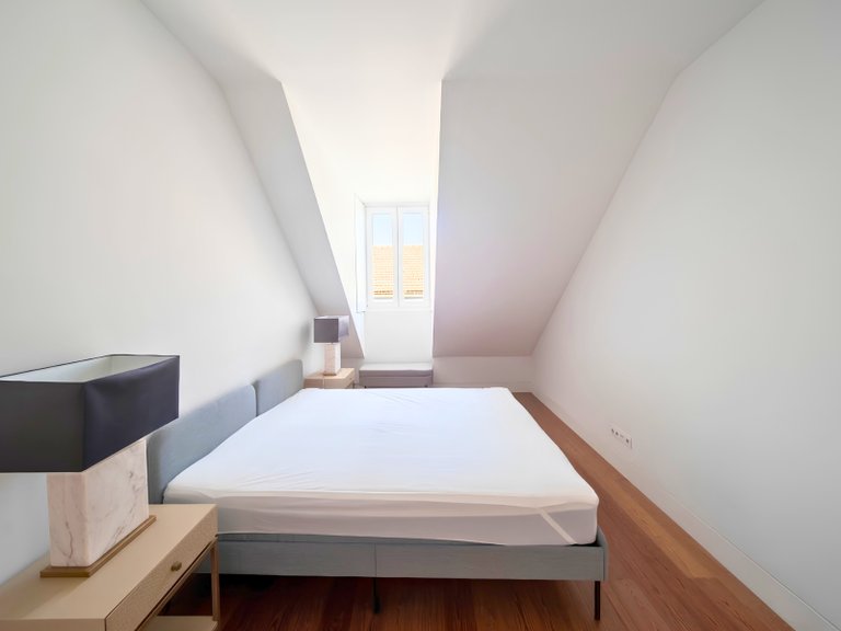 Apartment for Sale in Santa Maria Maior, Lisboa, Lisbon, Portugal 18