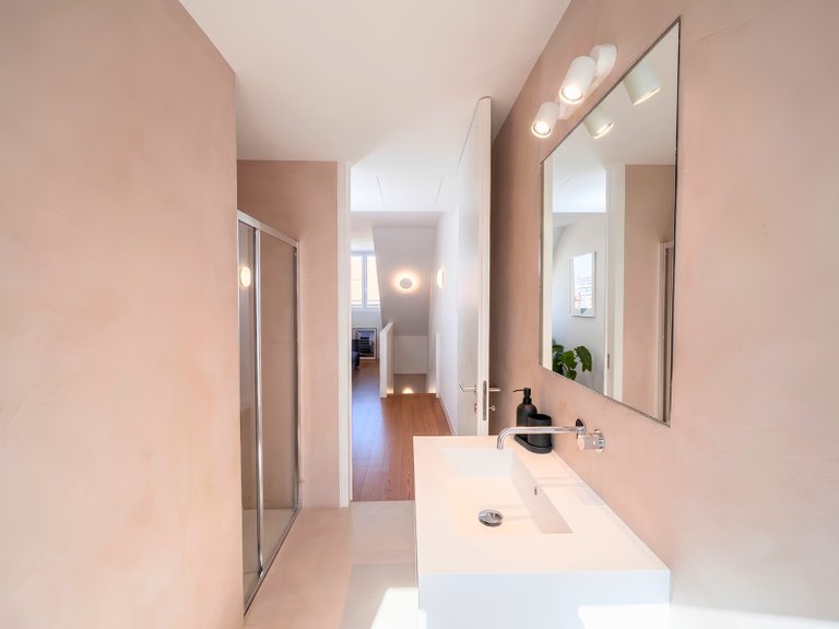 Apartment for Sale in Santa Maria Maior, Lisboa, Lisbon, Portugal 23