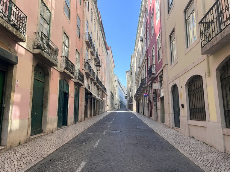 Apartment for Sale in Santa Maria Maior, Lisboa, Lisbon, Portugal 27
