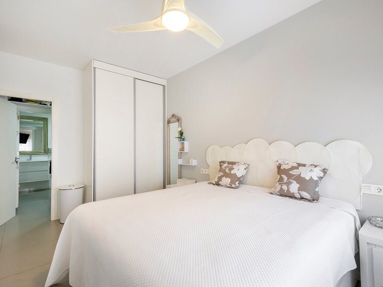 Apartment for Sale in Torre De La Horadada, Alicante 18