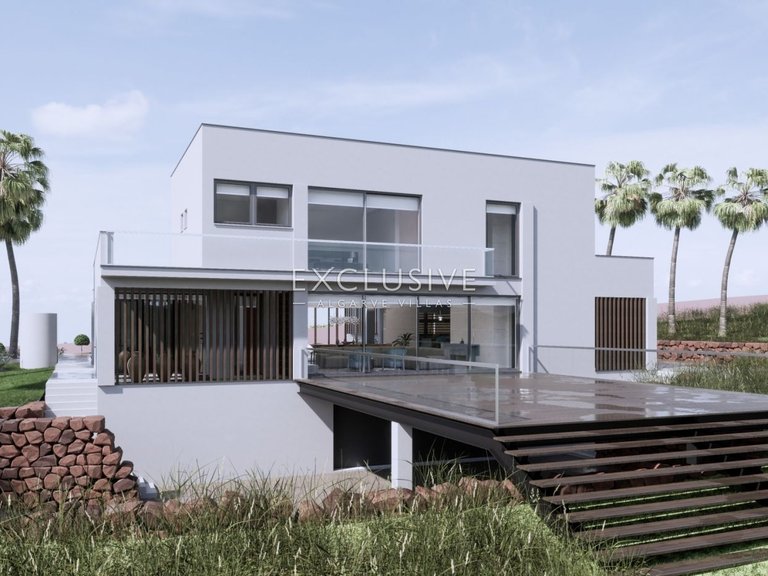 Villa for Sale in Praia Da Luz, Algarve 13
