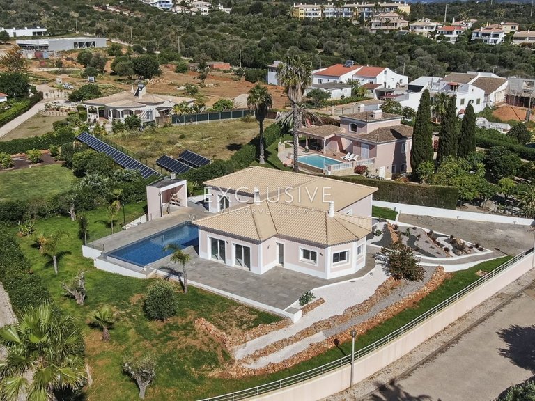 Villa for Sale in Lagos, Algarve 2