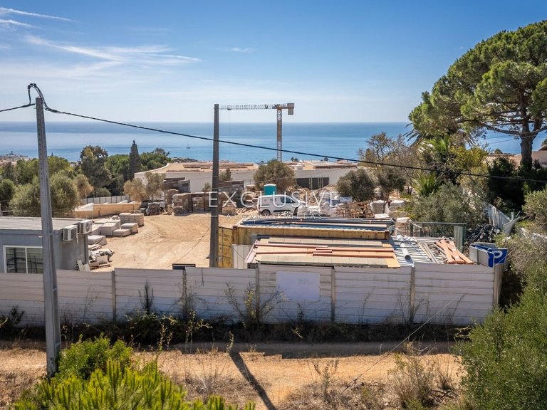 Plot for Sale in Praia Da Luz, Algarve 11