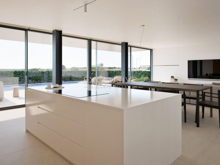 Villa for Sale in Lagos, Algarve 7