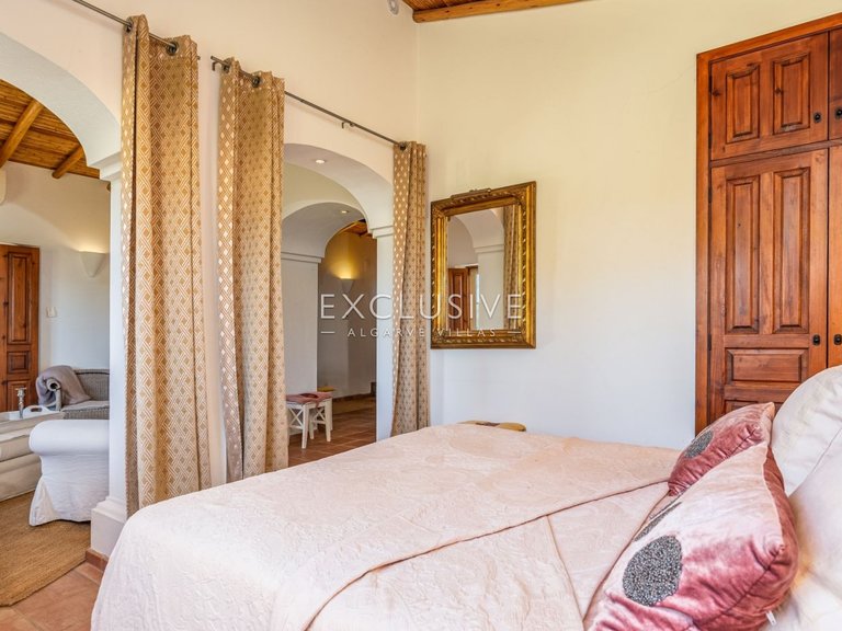 Villa for Sale in Lagos, Algarve 23