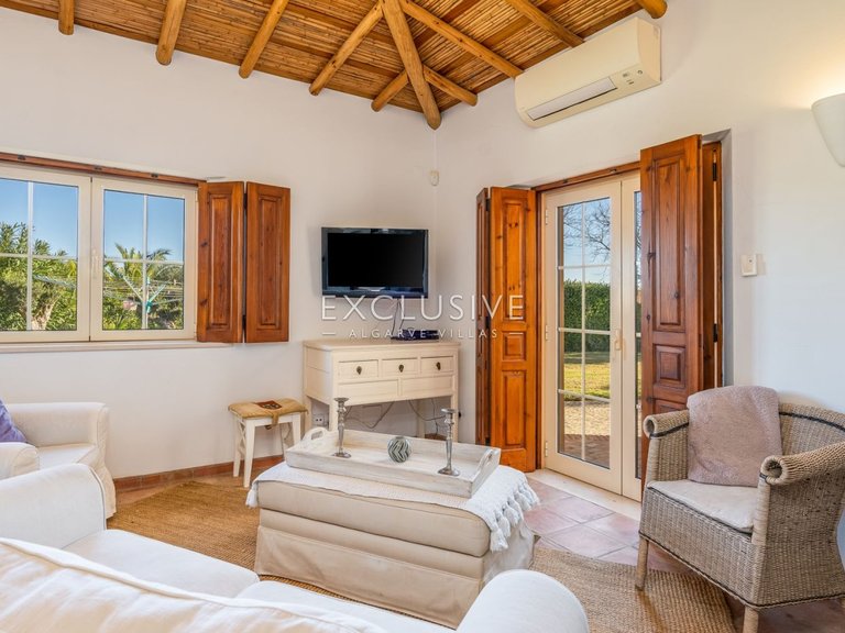 Villa for Sale in Lagos, Algarve 22