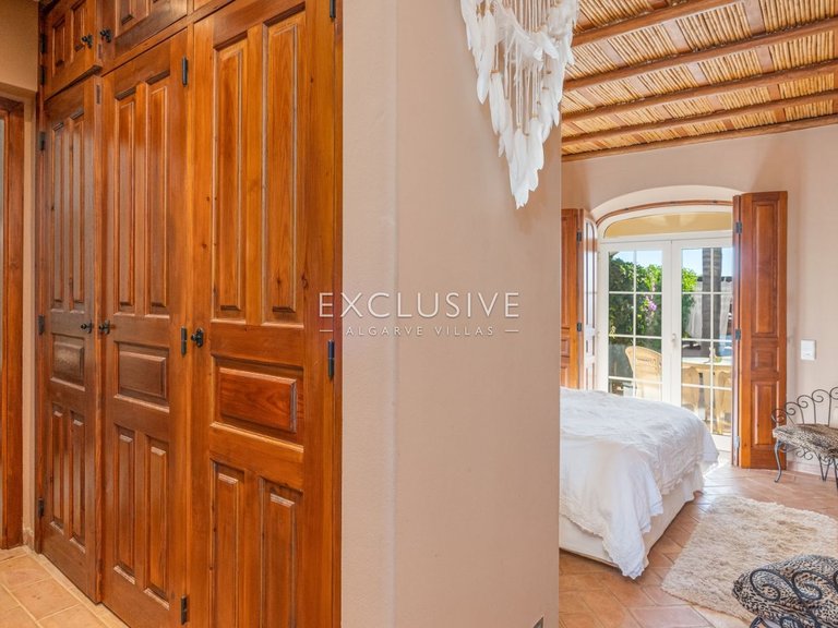Villa for Sale in Lagos, Algarve 16