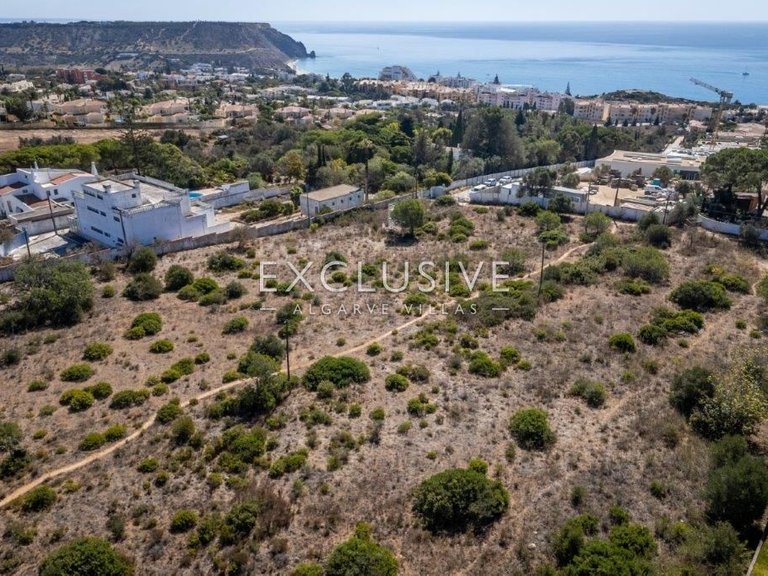 Plot for Sale in Praia Da Luz, Algarve 25