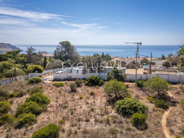 Plot for Sale in Praia Da Luz, Algarve 22