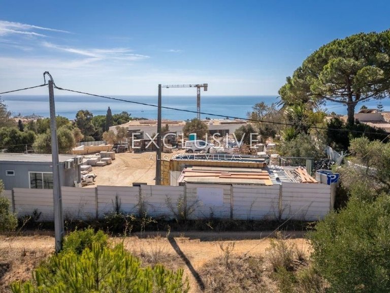 Plot for Sale in Praia Da Luz, Algarve 20