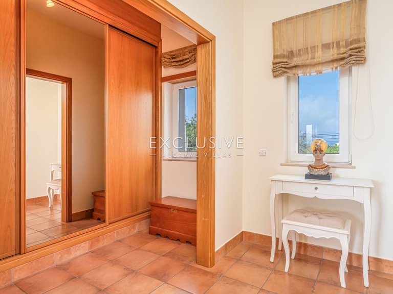Villa for Sale in Praia Da Luz, Algarve 11