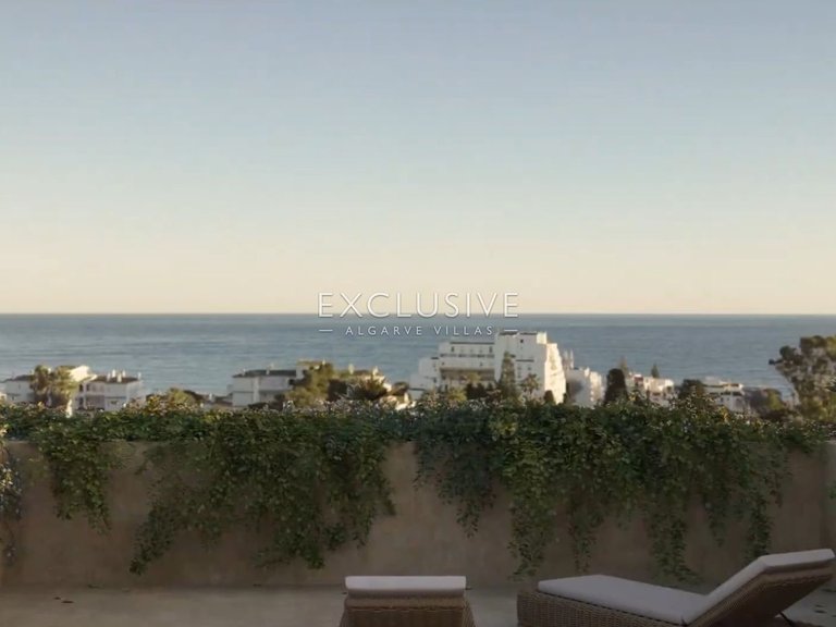 Town House for Sale in Praia Da Luz, Algarve 40