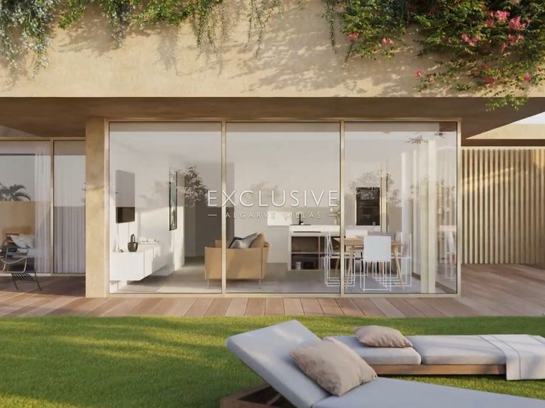 Town House for Sale in Praia Da Luz, Algarve 24