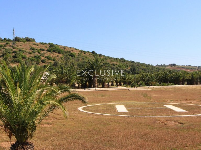 Villa for Sale in Estombar, Algarve 27
