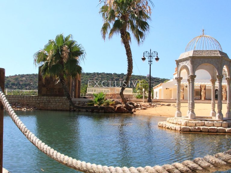 Villa for Sale in Estombar, Algarve 25
