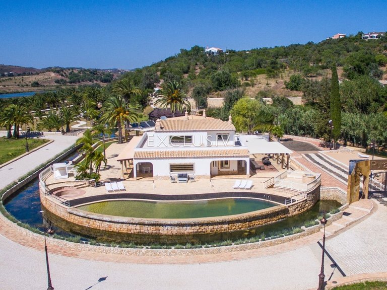 Villa for Sale in Estombar, Algarve 20