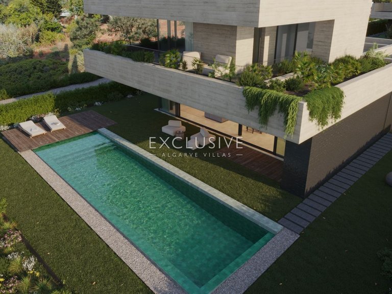 Villa for Sale in Praia Da Luz, Algarve 16